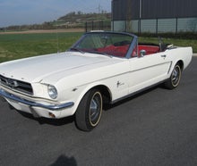 Oldtimer Ford Mustang Cabrio von 1967 für Selbstfahrer
