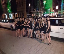 Stretchlimousine Lincoln Tow Car mit Chauffeur für 8 Personen