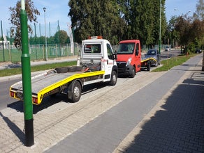 Abschleppwagen Autotransporter bis 3,5 t mit Fuhrerschein 3 oder B mit oder ohne Fahrer