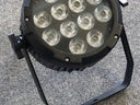 Outdoor Akku LED Scheinwerfer 12 x 18 Watt RGBWA, mieten - Galerie - Bild 1