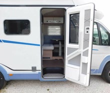 Bürstner Delfin T690G (4 Pers.) - Hubbett, Markise, Fahrradträger, TV/Sat