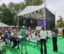 Bühne 12m x 10m, Open Air Stage, Groundsupport, Prolyte