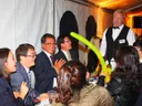 🧨 Comedy Tischzauberer 🧨 Niveauvolle Zauberei mit Humor, Esprit, Spaß, Können z.B. ... für Geburtstag, Hochzeit, Messe, Promotion, Stadfest u.v.m. - ! Opt: Musikshow und/oder Walkact mit Comedy, komischer Kellner! - Galerie - Bild 1
