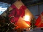 Weihnachtliche Kulissen, Weihnachten, Geschenk, Weihnachtsmann, Winter, Geschenkbox, Riesen, Groß - Galerie - Bild 4