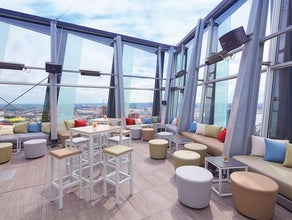 clouds Heavens Bar, Kitchen & Rooftop