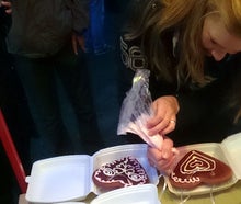 Lebkuchenherzen bemalen inkl. Herzen + Material mieten