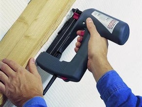 Tacker für breite Klammern und Nägel, Elektro