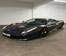 Ferrari 458 Italia mieten leihen Sportwagen Düsseldorf ✅
