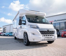Teilintegriertes Wohnmobil 4 Schlafplätze