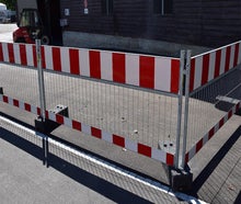 Schrankenzaun, Absperrgitter, Drängelgitter, Baugitter