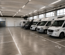Wohnmobil Hallen-Stellplatz, Wohnmobil Stellplatz Innenbereich