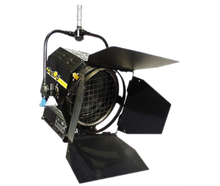 Stufenlinse 1000 W mieten – Scheinwerfer