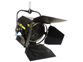 Stufenlinse 1000 W mieten – Scheinwerfer