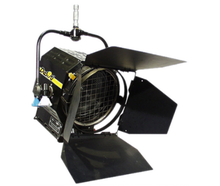 Stufenlinse 1000 W mieten – Scheinwerfer