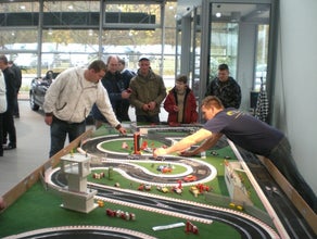 Carrera-Bahn - Autorennbahn - mieten
