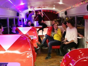 Partybus / Amerikanischer Schoolbus der Extraklasse für 26 Personen