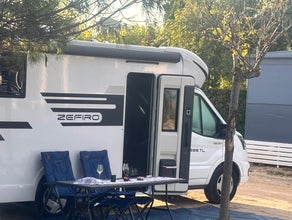 Wohnmobil Roller Team Zefiro 266 TL Übernahme ab Füssen oder Konstanz Auf Wunsch bringen wir es gegen Aufpreis zu ihnen nach Hause!