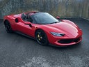Ferrari 296 GTS - Mieten Sie das Ferrari-Cabrio vom Feinsten