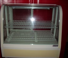 Tisch - Kühlvitrine