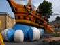 Piratenschiff auf Welle / Hüpfburg Pirat - Galerie - Bild 3