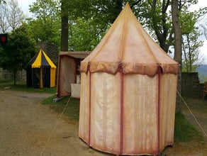 Zelt Mittelalter bunt