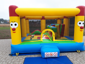 Hüpfburg Spieleland