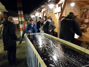 Bierkrugschieben, Maßkrugschieben