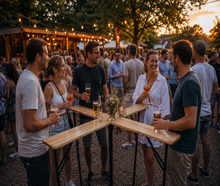 Premium Outdoor-Stehtisch für Sommerfest, Vereinsfeier & Gartenparty mieten