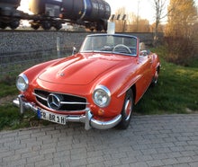 Oldtimer Mercedes-Benz 190 SL Cabriolet von 1963