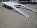 Universal Trailer 4x2 m 3,5 t mit Rampen und Winde. PKW Anhänger mieten