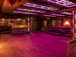 AVENUE Club