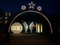 Lichtbogen - Weihnachtlicht - Licht Skulptur, Weihnachtseingangstor - Galerie - Bild 3