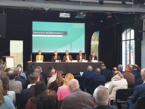Digitalisierte Seminar- u. Konferenzräume in attraktivem Kultur- und Existenzgründerzentrum in Düren