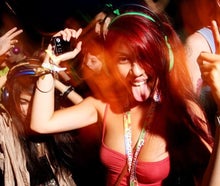 Hedfoneparty.de | 300 Funkkopfhörer | Silent Disco Club-Package für Kopfhörer-Party