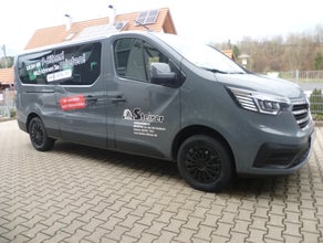 Autovermietung Mietauto Mietwagen 9 Sitzer Bus zum mieten