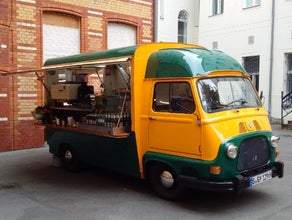 Foodtruck / Food Truck / historisches Cateringfahrzeug Estafette Spezial