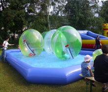 Wasserbälle / Water Walker / Aqua Balls mit Pool