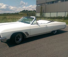 Buick Skylark Cabrio für Selbstfahrer