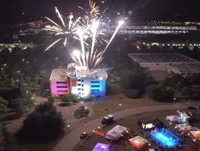Feuerwerkspaket klein mieten – Pyrotechnik & Feuereffekte