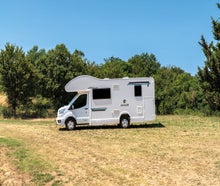 9 – Alkoven-Wohnmobil Automatik · 7 Plätze