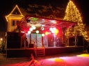 Weihnachtsmarkt-Bühne von 12m² bis 80m² - lassen Sie sich ein Angebot von einen unserer Mitarbeiter unterbreiten. Auch für Ihr für Stadtfest, Kundgebung, Präsentation, Roadshow, Event, Festivals oder Konzert habe wir das richtige Sys.