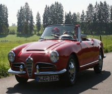 Oldtimer Alfa Romeo Giulia Spider 1.6 - italienische Schönheit