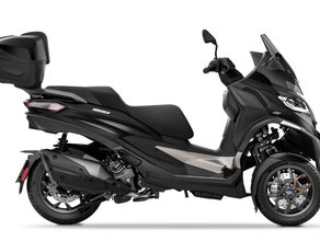 Piaggio MP3 530 HPE Exclusive, Dreiradroller mit LED-Scheinwerfer & Rückwärtsgang, Roller mit 3 Rädern