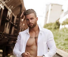 Stripper Daniel buchen - Verführerische Show für Ihren Event!