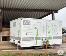 Toilettenwagen, Miet WC Tank, Autark, Event WC, Klowagen, Handicap WC, Rollstuhlgerechte Toilette, Behinderten WC, barrierefreies Klo