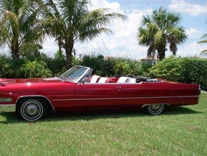 Oldtimer Cadillac DeVille Convertible Limousine