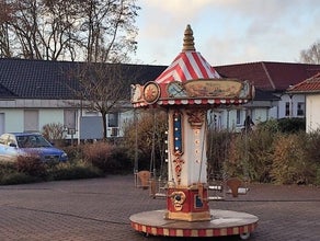 Kinderkarussell Kettenflieger Peter Petz