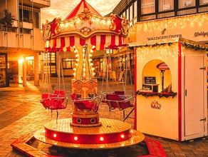 NOSTALGIE KETTENKARUSSELL MIETEN ! Wir liefern in ganz Nordrhein-Westfalen an ( Alternative zur Hüpfburg )