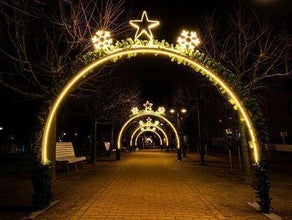 Lichtbogen - Weihnachtlicht - Licht Skulptur, Weihnachtseingangstor