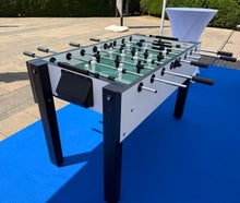Tischkicker Tischfussball Kicker für 4 Personen mieten